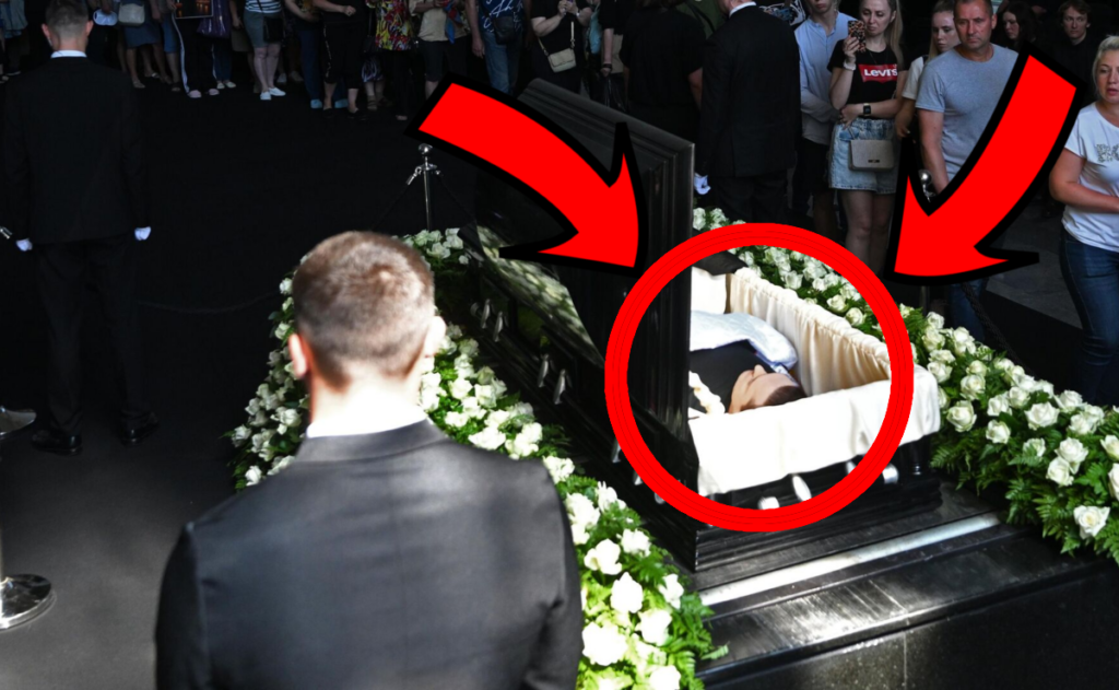 Похороны навального была ли жена и дети. Похоронные Юрия Шатунова.